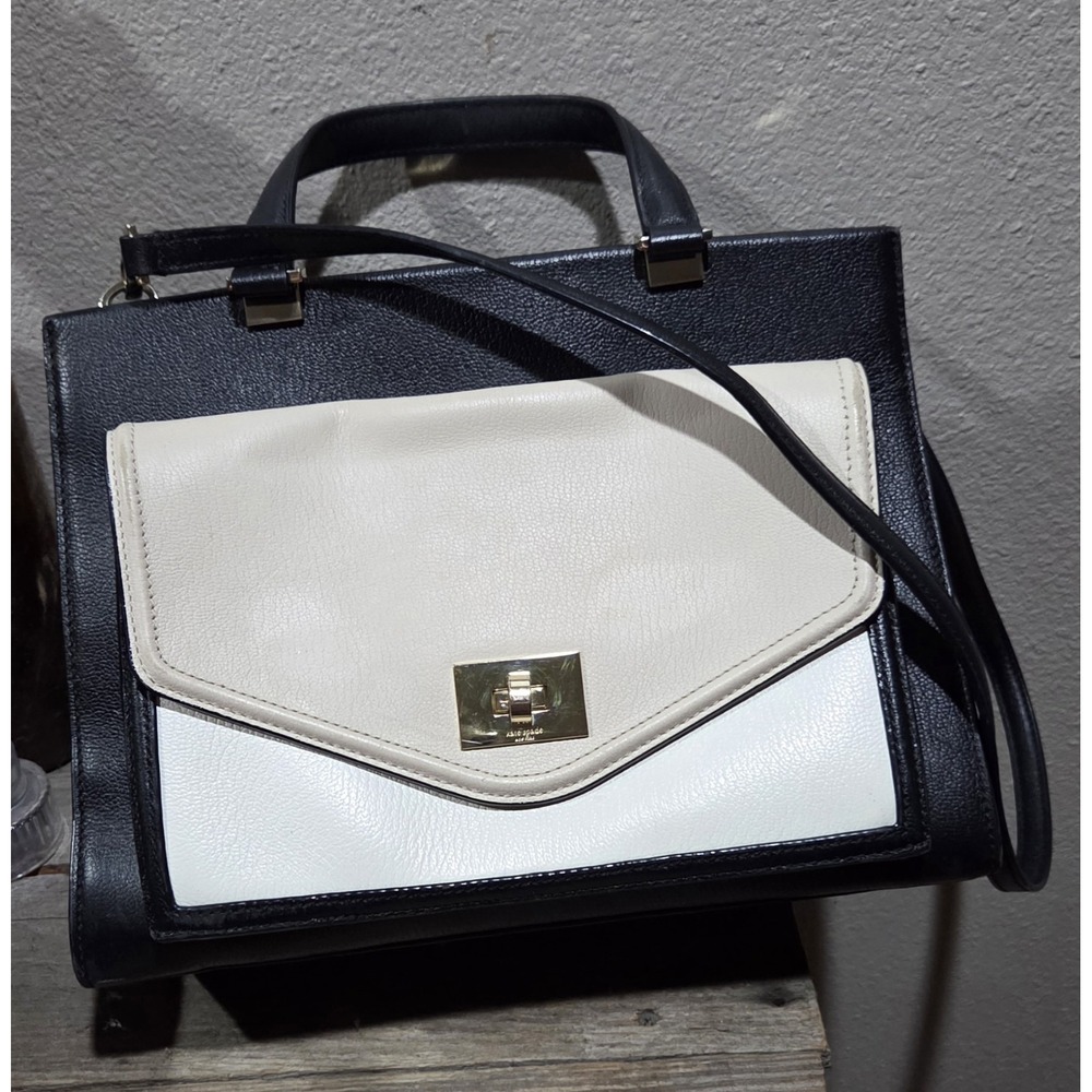 Kate Spade Leather Top Handle Bag With White & Black Colorblock Purse Handbag